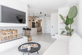 Duplex Renovated Luxury 3BED Apartment in Aloha Marbella